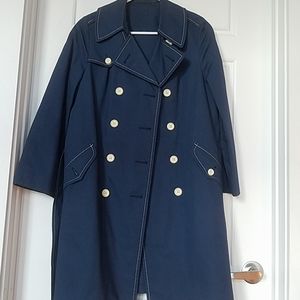 Vintage London Fog Trenchcoat size 6